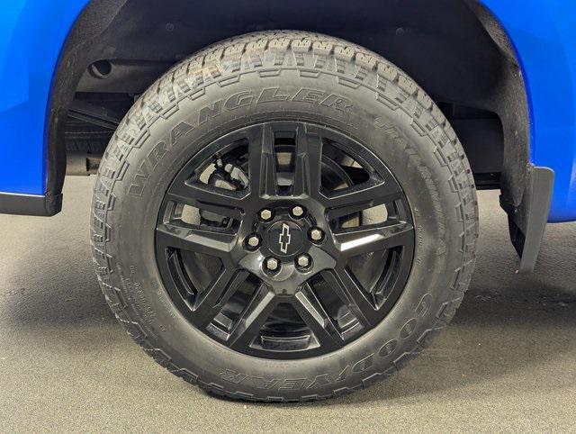 used 2025 Chevrolet Silverado 1500 car, priced at $52,989