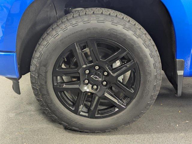 used 2025 Chevrolet Silverado 1500 car, priced at $52,989
