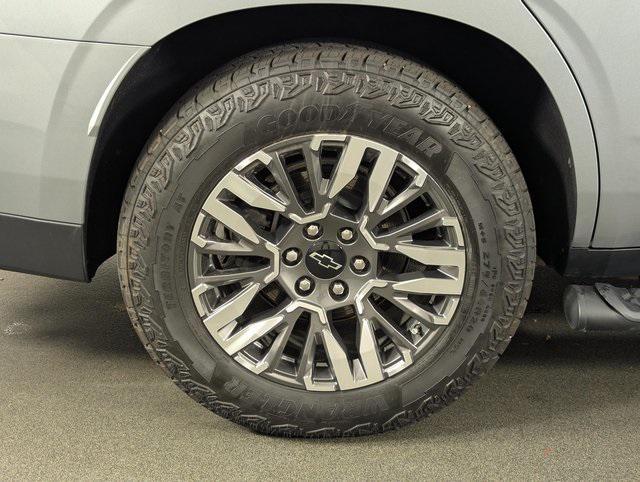 used 2025 Chevrolet Tahoe car, priced at $75,989