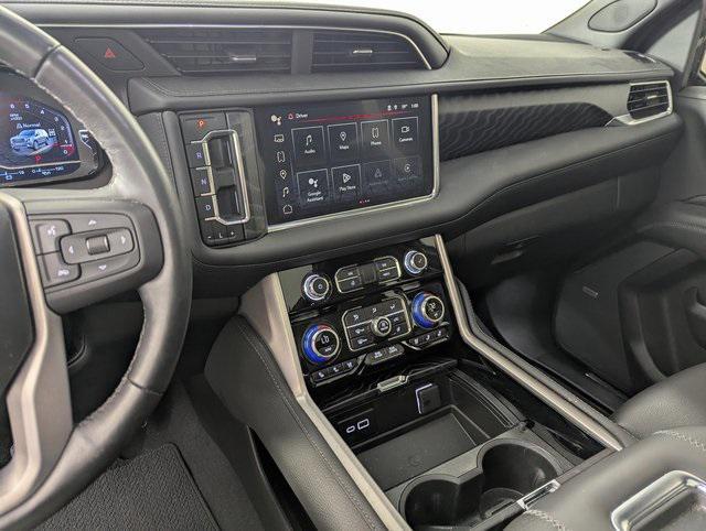 used 2024 GMC Yukon XL car, priced at $75,989