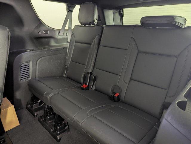 used 2024 GMC Yukon XL car, priced at $75,989