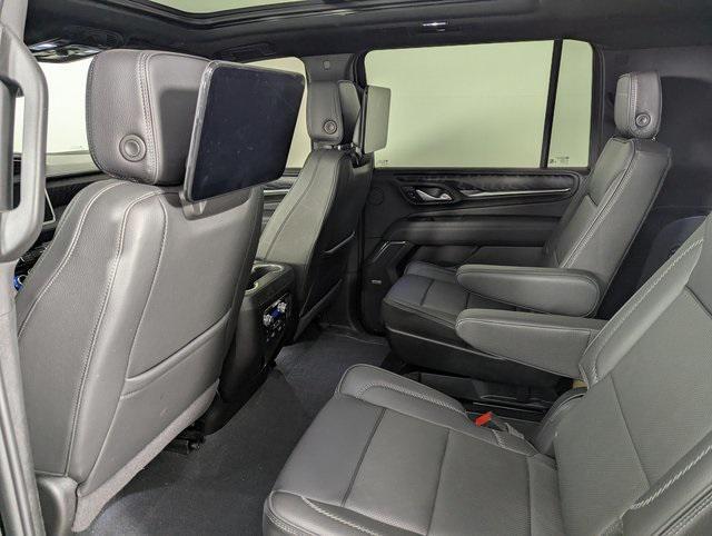 used 2024 GMC Yukon XL car, priced at $75,989