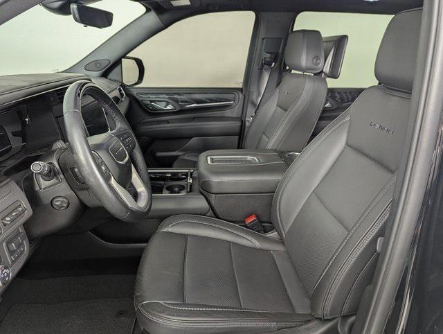 used 2024 GMC Yukon XL car, priced at $75,989