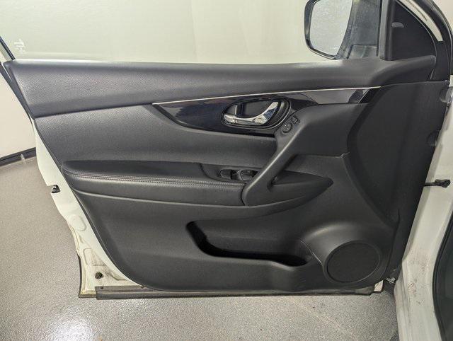 used 2017 Nissan Rogue Sport car, priced at $11,489