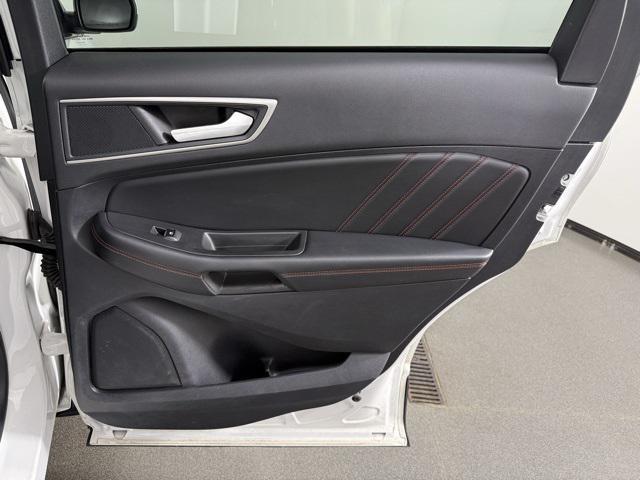 used 2021 Ford Edge car, priced at $24,989