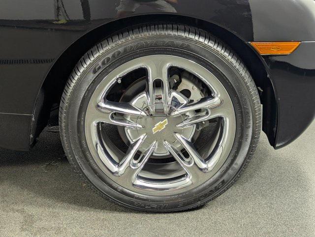 used 2004 Chevrolet SSR car, priced at $34,989