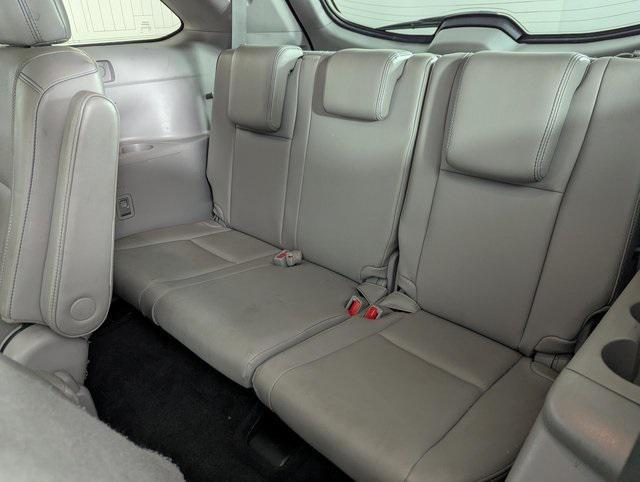 used 2017 Toyota Highlander car, priced at $22,489