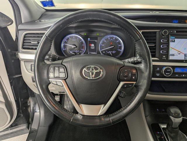 used 2017 Toyota Highlander car, priced at $22,489