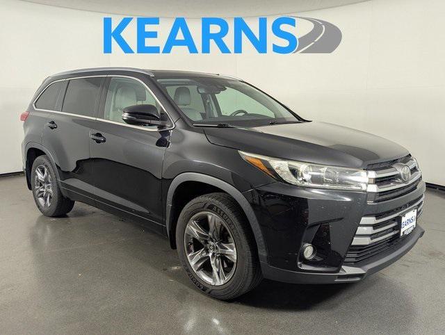 used 2017 Toyota Highlander car, priced at $22,489