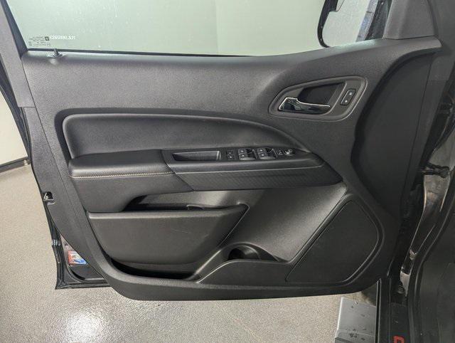 used 2022 GMC Canyon car, priced at $30,989