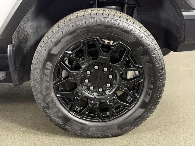 used 2024 GMC HUMMER EV Pickup car, priced at $75,989