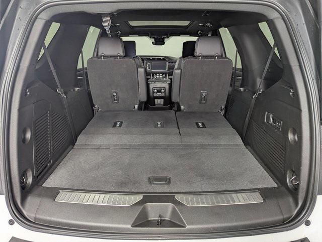 used 2023 GMC Yukon car, priced at $65,989