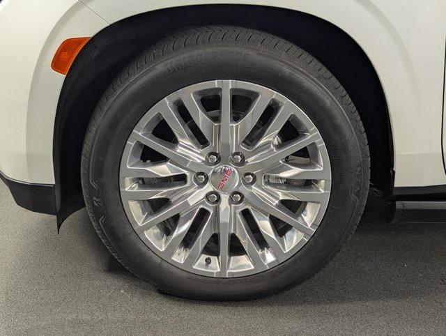 used 2024 GMC Yukon car, priced at $76,989