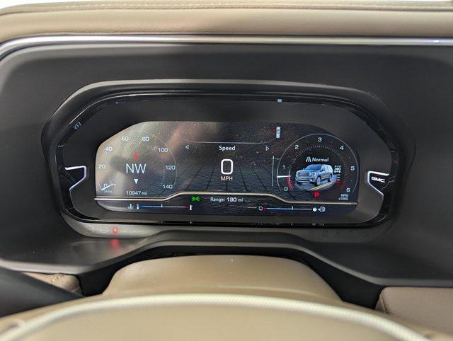 used 2024 GMC Yukon car, priced at $76,989
