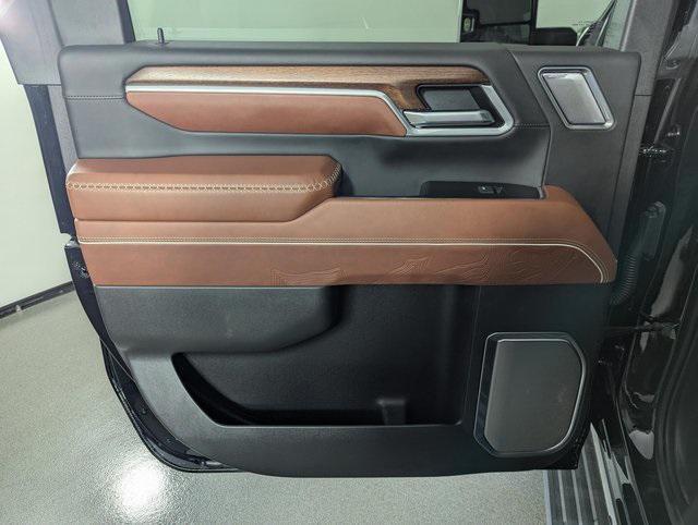 used 2025 GMC Sierra 2500 car, priced at $82,989