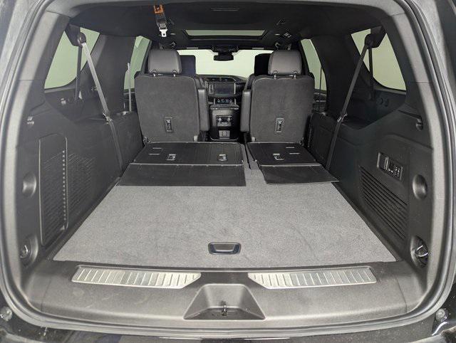 used 2023 GMC Yukon XL car, priced at $64,989