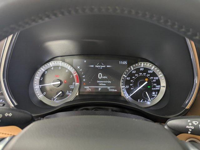 used 2021 Toyota Highlander car, priced at $34,989