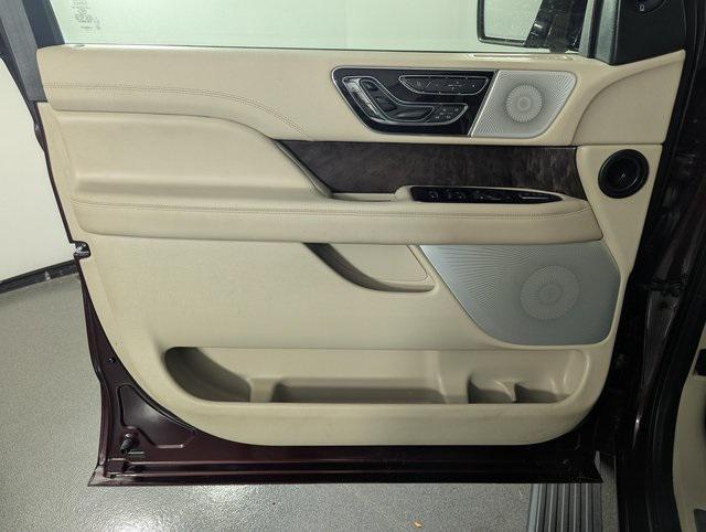 used 2019 Lincoln Navigator L car, priced at $38,989