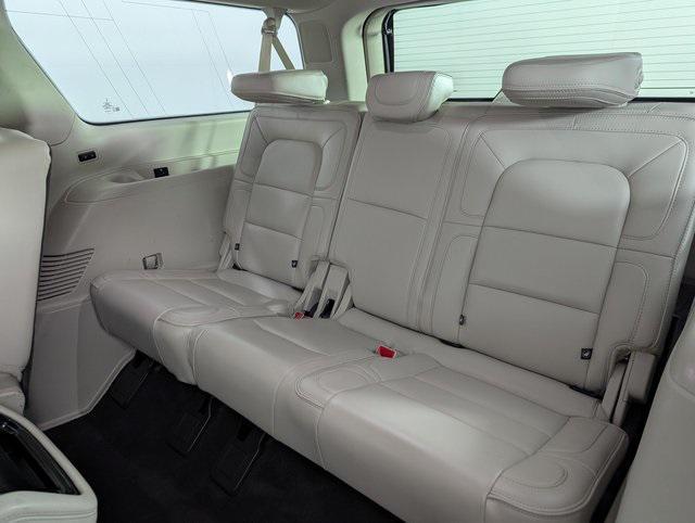 used 2019 Lincoln Navigator L car, priced at $38,989