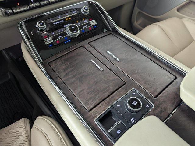used 2019 Lincoln Navigator L car, priced at $38,989