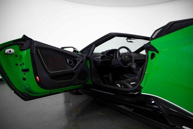 used 2024 Lamborghini Huracan EVO car, priced at $419,989