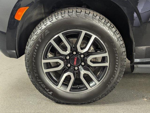 used 2023 GMC Yukon car, priced at $56,989