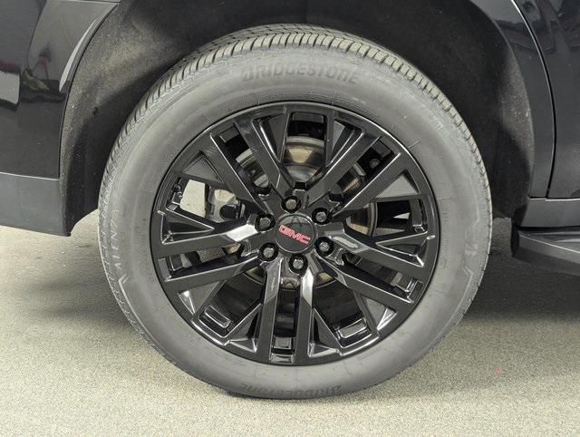 used 2024 GMC Yukon car, priced at $75,989