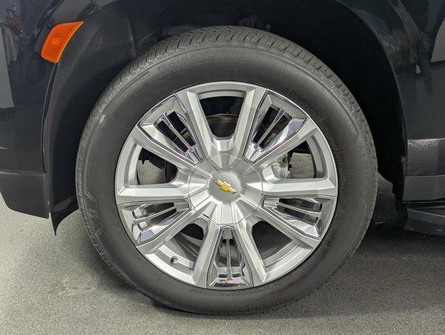 used 2023 Chevrolet Suburban car, priced at $61,989