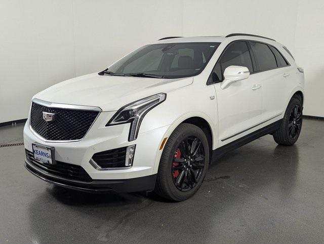 used 2023 Cadillac XT5 car, priced at $38,989