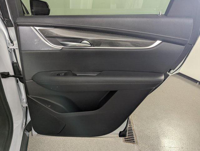 used 2023 Cadillac XT5 car, priced at $38,989