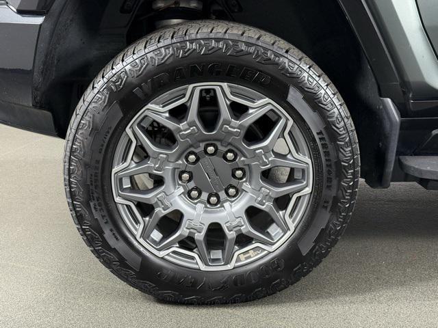 used 2024 GMC HUMMER EV SUV car, priced at $81,989