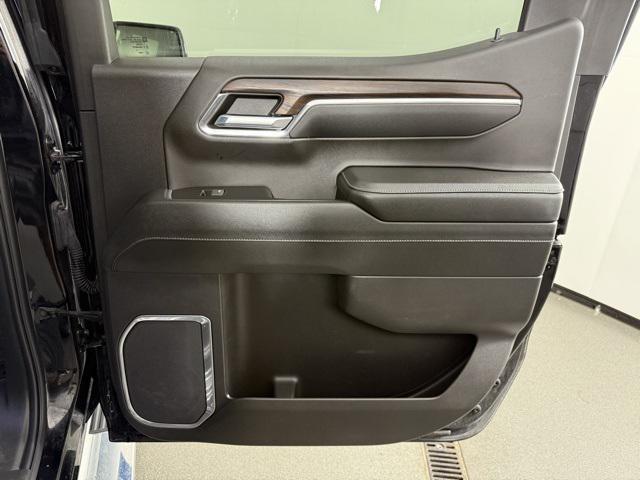 used 2023 GMC Sierra 1500 car, priced at $49,989