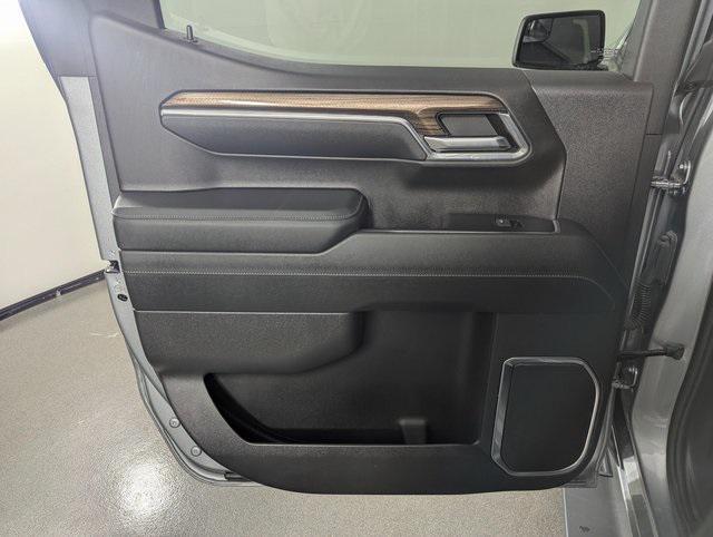 used 2024 Chevrolet Silverado 1500 car, priced at $48,989