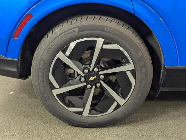 used 2024 Chevrolet Equinox EV car, priced at $27,989