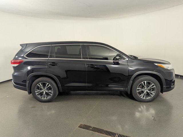 used 2017 Toyota Highlander car, priced at $18,989