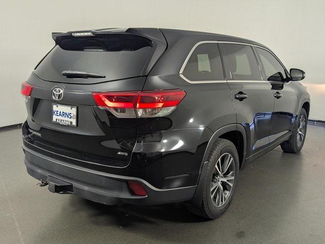 used 2017 Toyota Highlander car, priced at $18,989