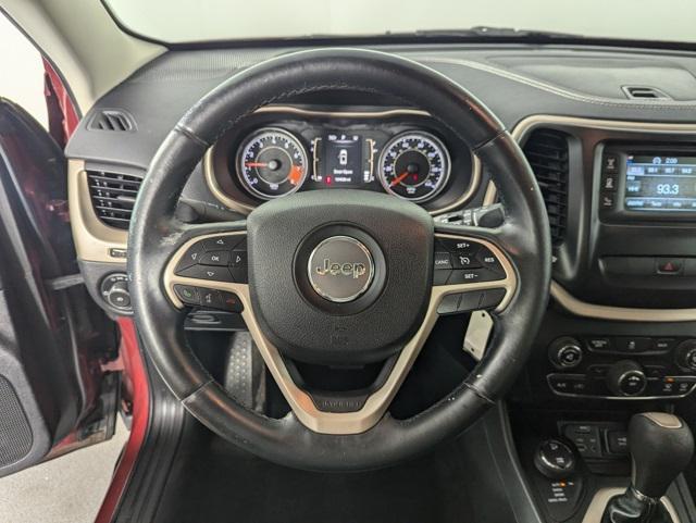 used 2014 Jeep Cherokee car, priced at $10,489