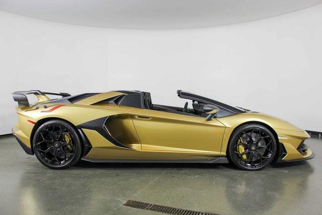 used 2020 Lamborghini Aventador SVJ car, priced at $749,989