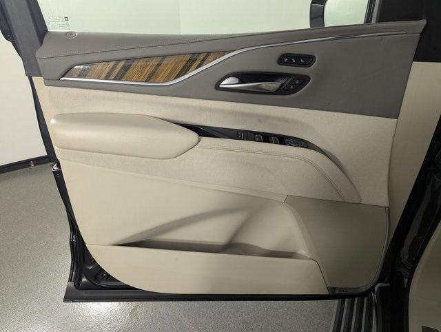 used 2021 Cadillac Escalade ESV car, priced at $65,989