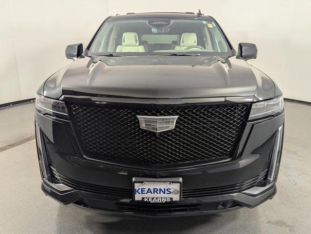 used 2021 Cadillac Escalade ESV car, priced at $65,989