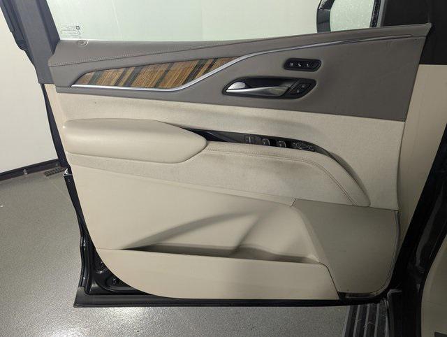 used 2021 Cadillac Escalade ESV car, priced at $66,989