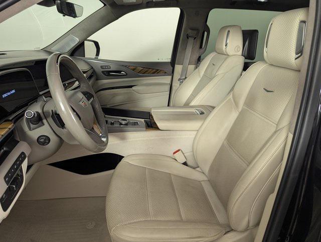 used 2021 Cadillac Escalade ESV car, priced at $66,989