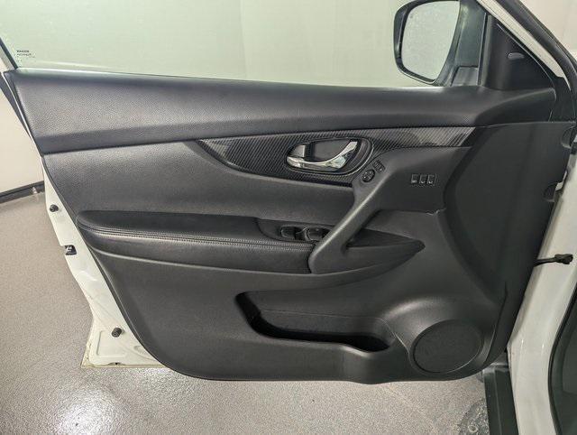 used 2017 Nissan Rogue car, priced at $9,989