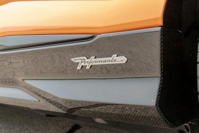 used 2024 Lamborghini Urus car