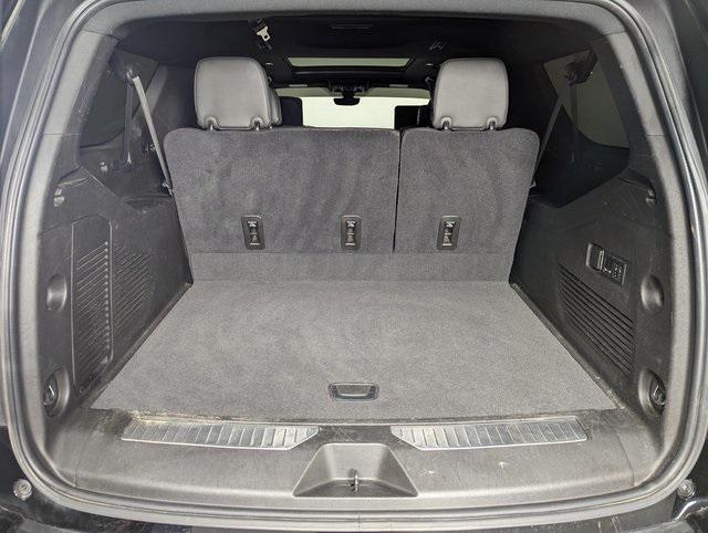 used 2021 Chevrolet Suburban car, priced at $51,989