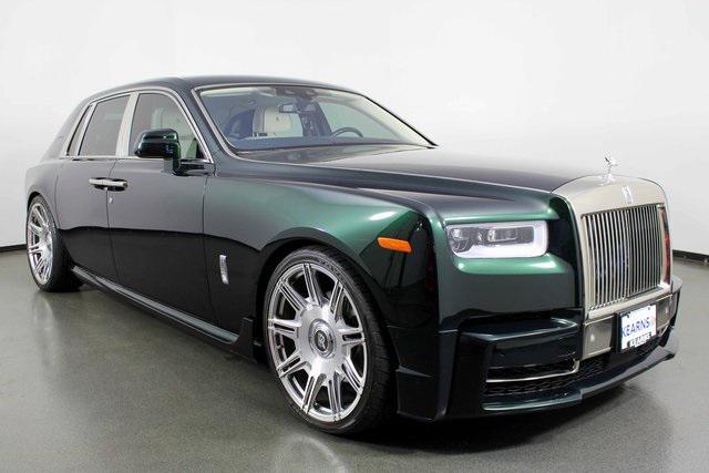 used 2022 Rolls-Royce Phantom car, priced at $449,989