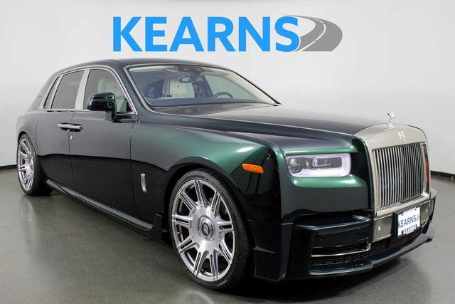 used 2022 Rolls-Royce Phantom car, priced at $449,989