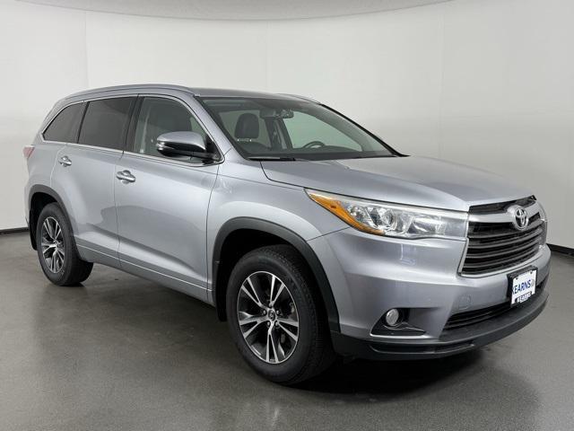 used 2016 Toyota Highlander car, priced at $16,898