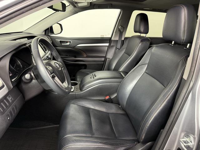 used 2016 Toyota Highlander car, priced at $16,898