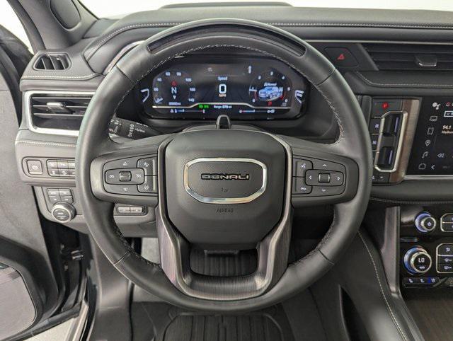 used 2023 GMC Yukon car, priced at $79,989